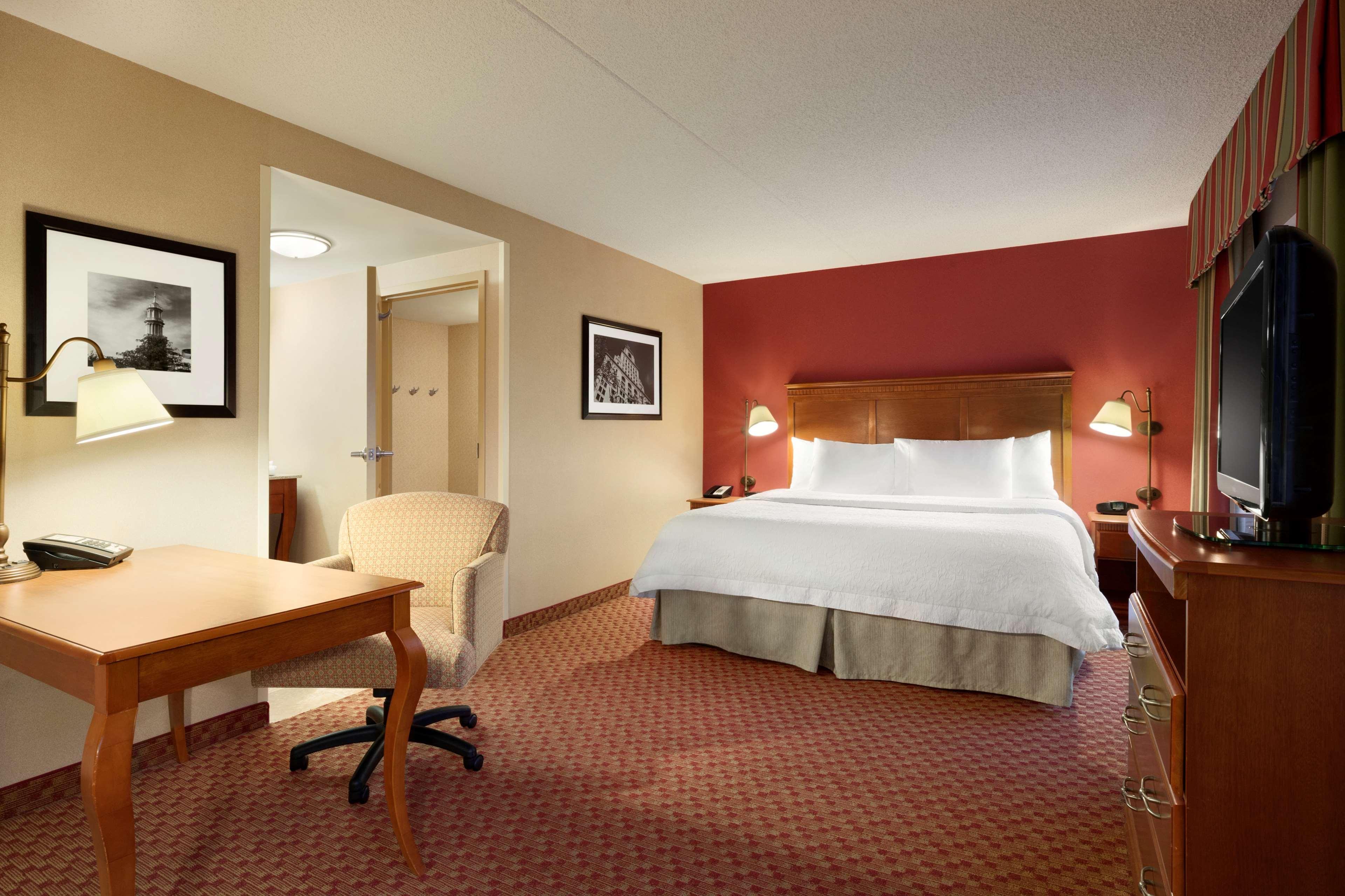 Hampton Inn & Suites East Hartford Extérieur photo