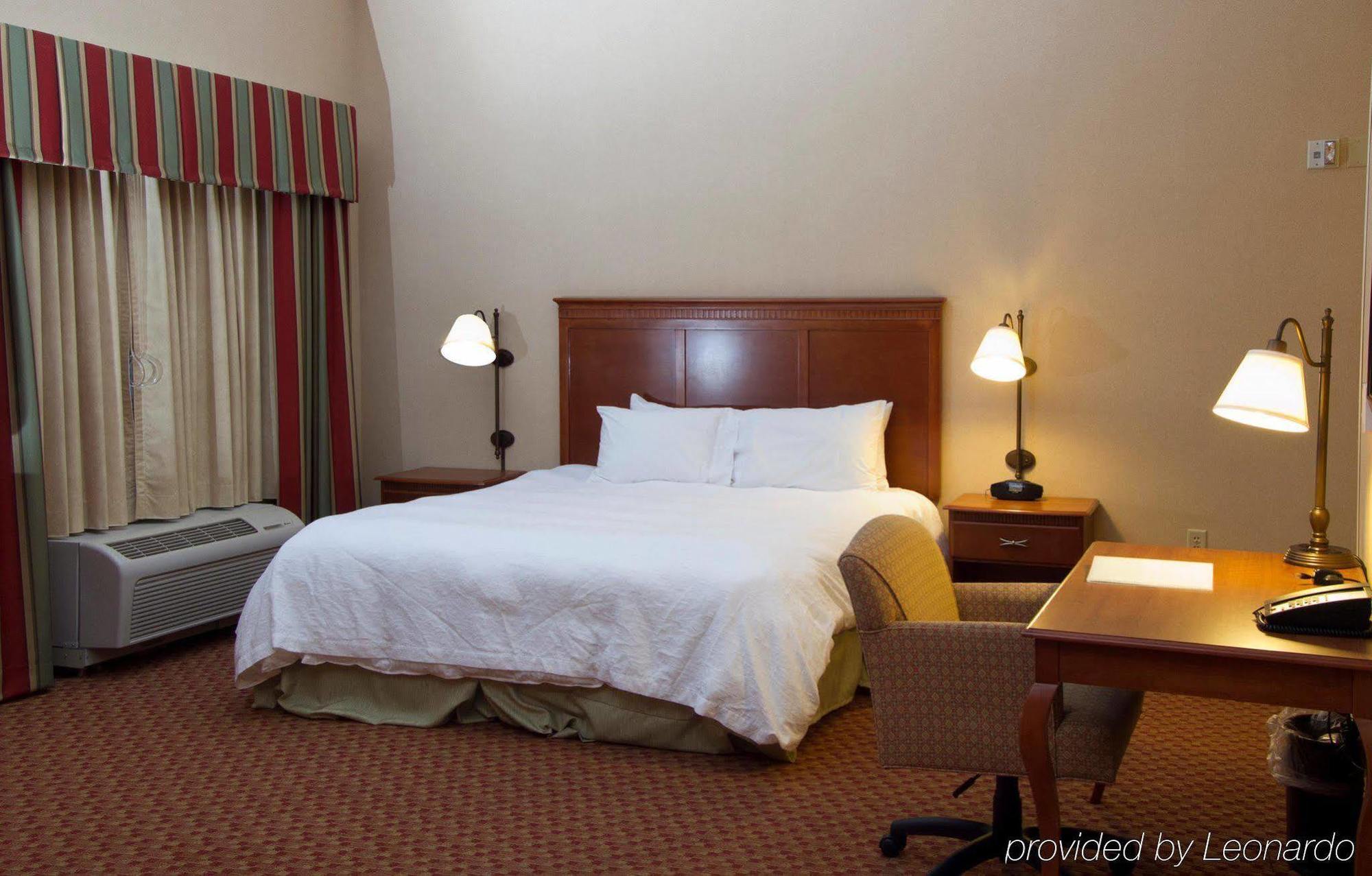 Hampton Inn & Suites East Hartford Extérieur photo